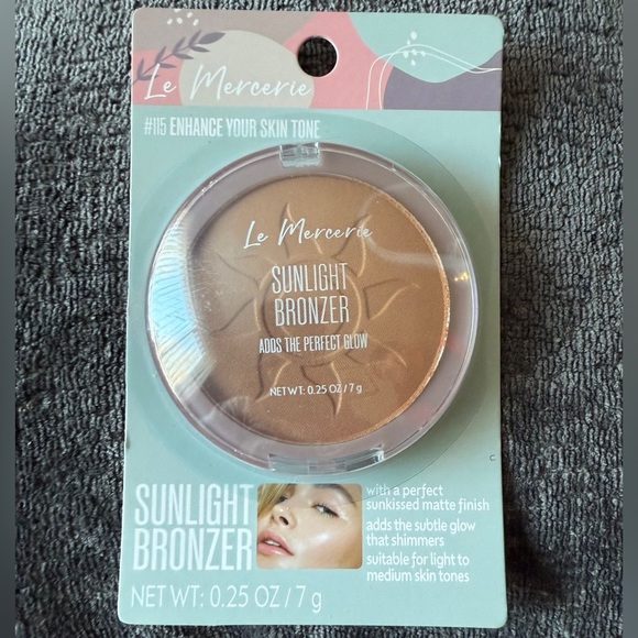 Le Mercerie Sunlight Bronzer #115 Enhance Your Skin Tone - Picture 1 of 2